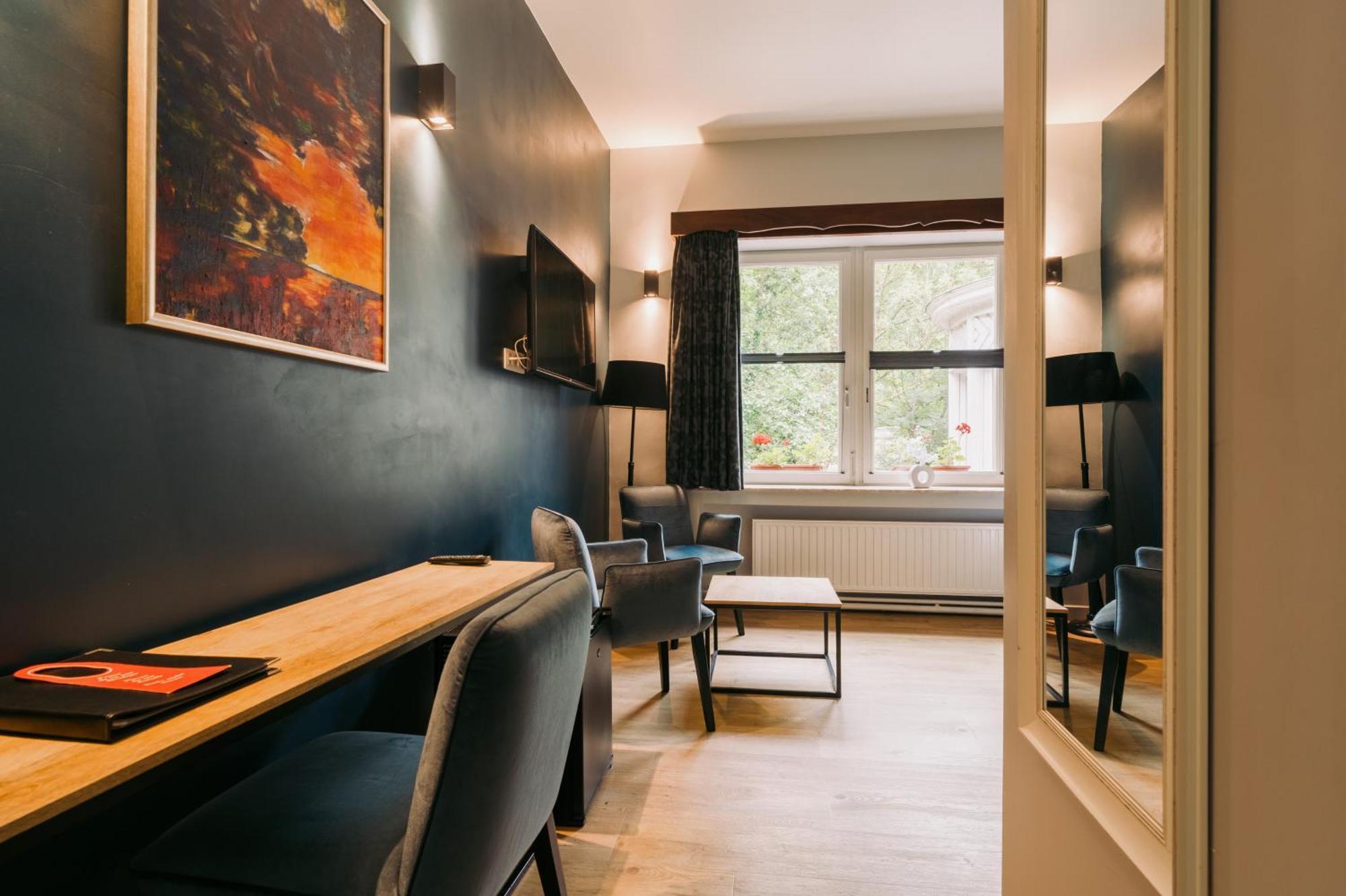 Hotel L'Eau Vive Врес-сюр-Сьомоа Екстериор снимка