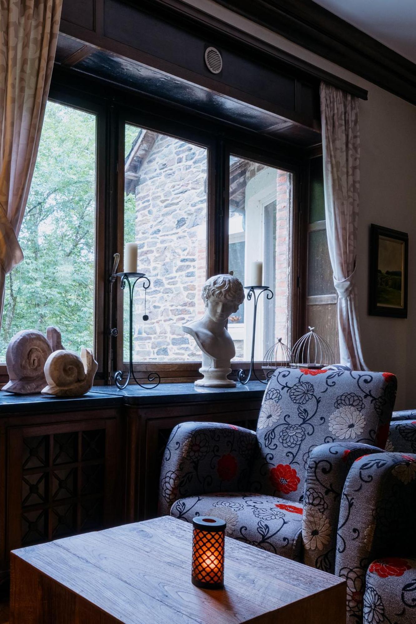 Hotel L'Eau Vive Врес-сюр-Сьомоа Екстериор снимка